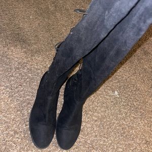 Long flat black boots